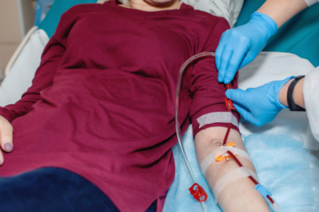 Dấu hiệu suy thận ở nữ giới dễ bị bỏ qua, chị em có dấu hiệu này cần được khám sớm