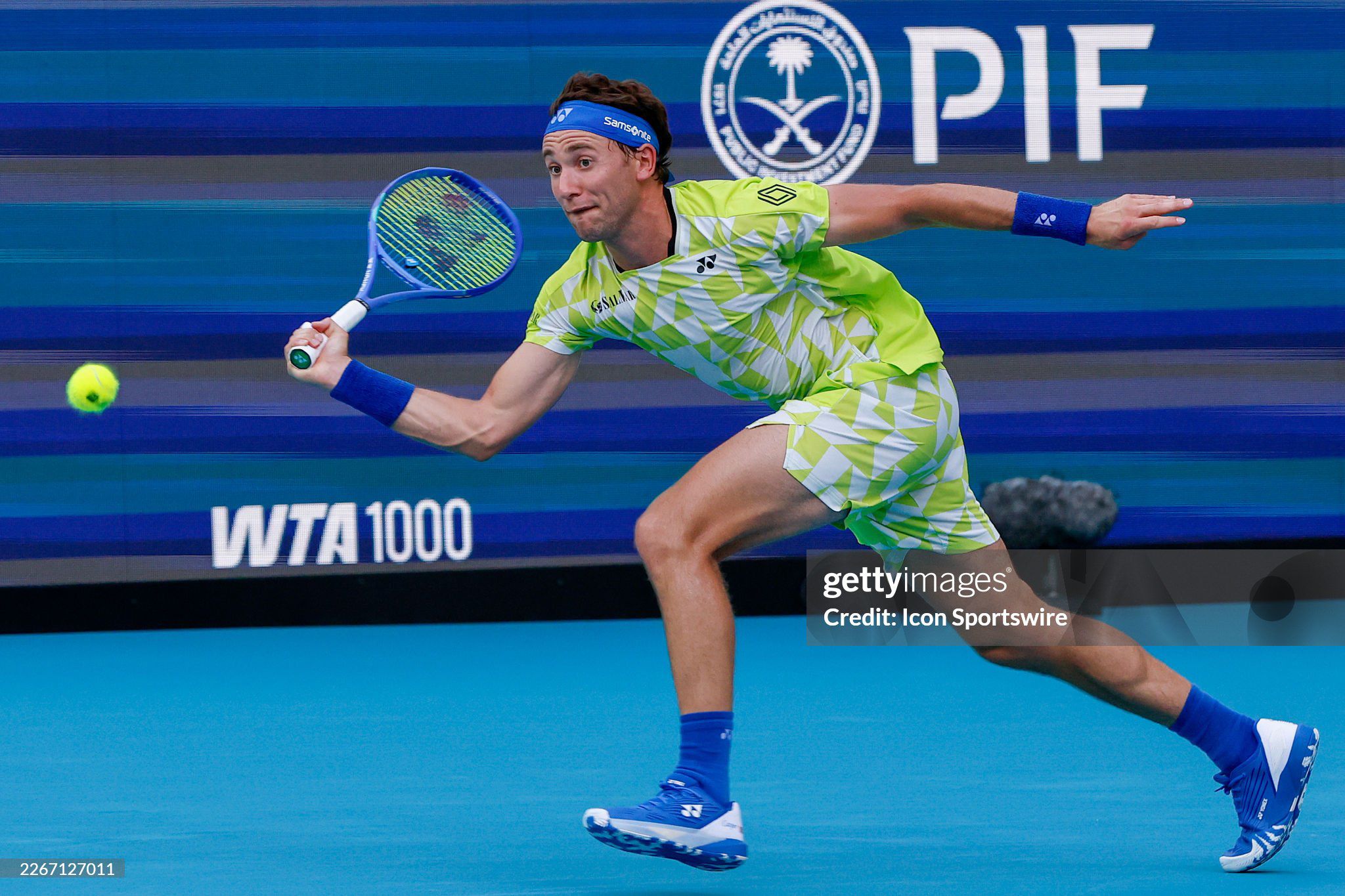 Casper Ruud thua Ethan Quinn sau 2 set