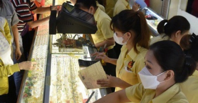 Giá vàng hôm nay, 21-3: Vàng thế giới "bốc hơi"...