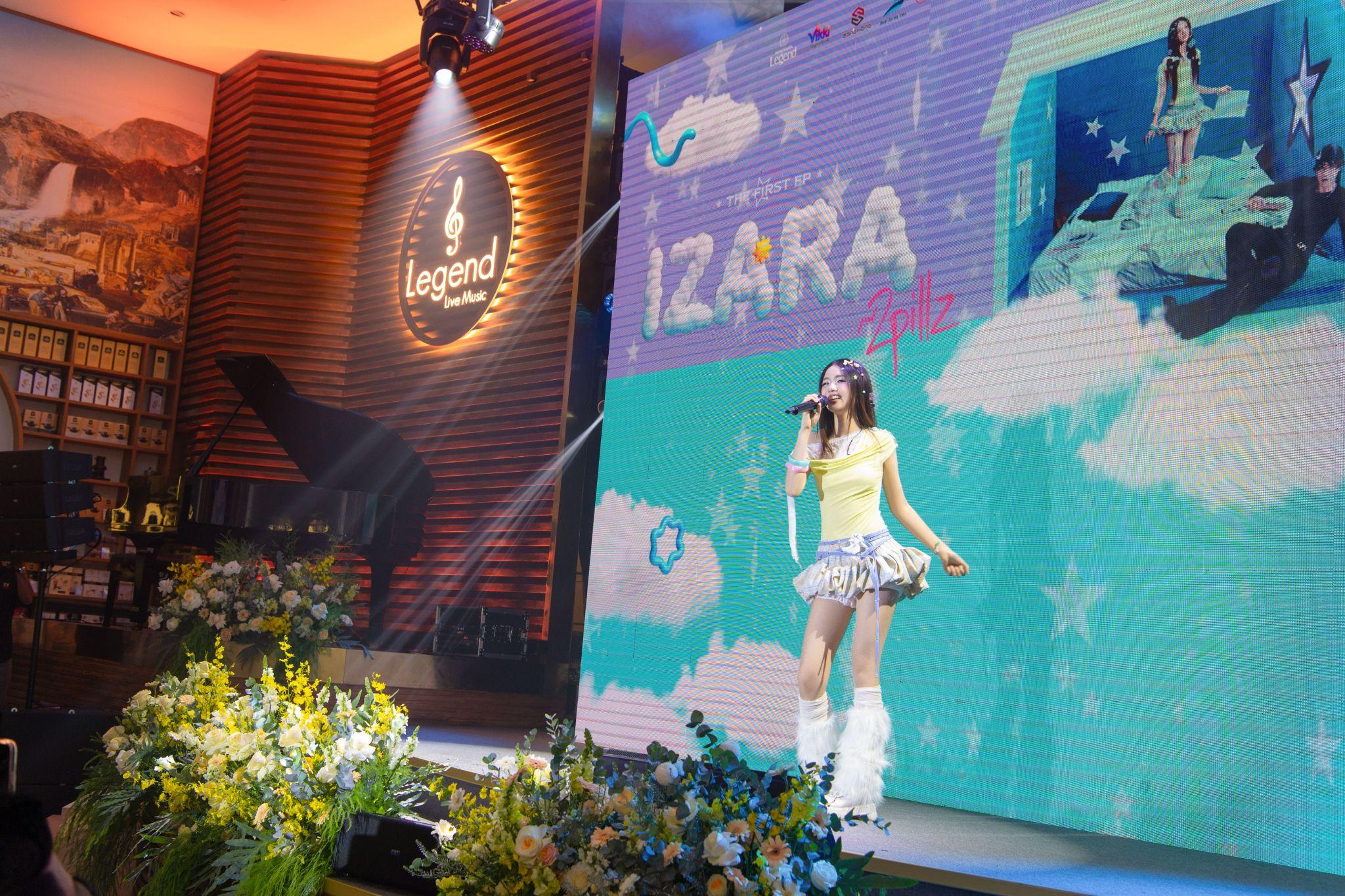 Izara Thiên Nga và bước chuyển mình ở tuổi 16: Từ sân khấu âm nhạc đến những hành trình ý nghĩa - 4