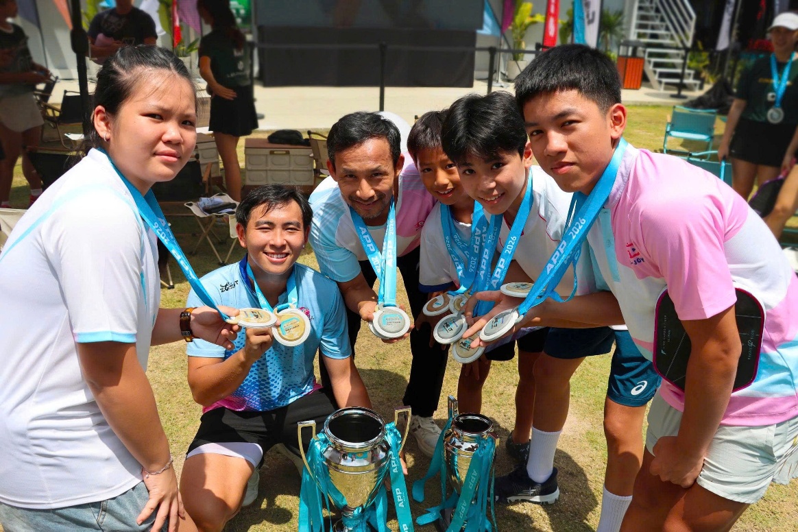 Các thành viên CLB Pickleball D-Joy đạt thành tích cao tại Malaysia.