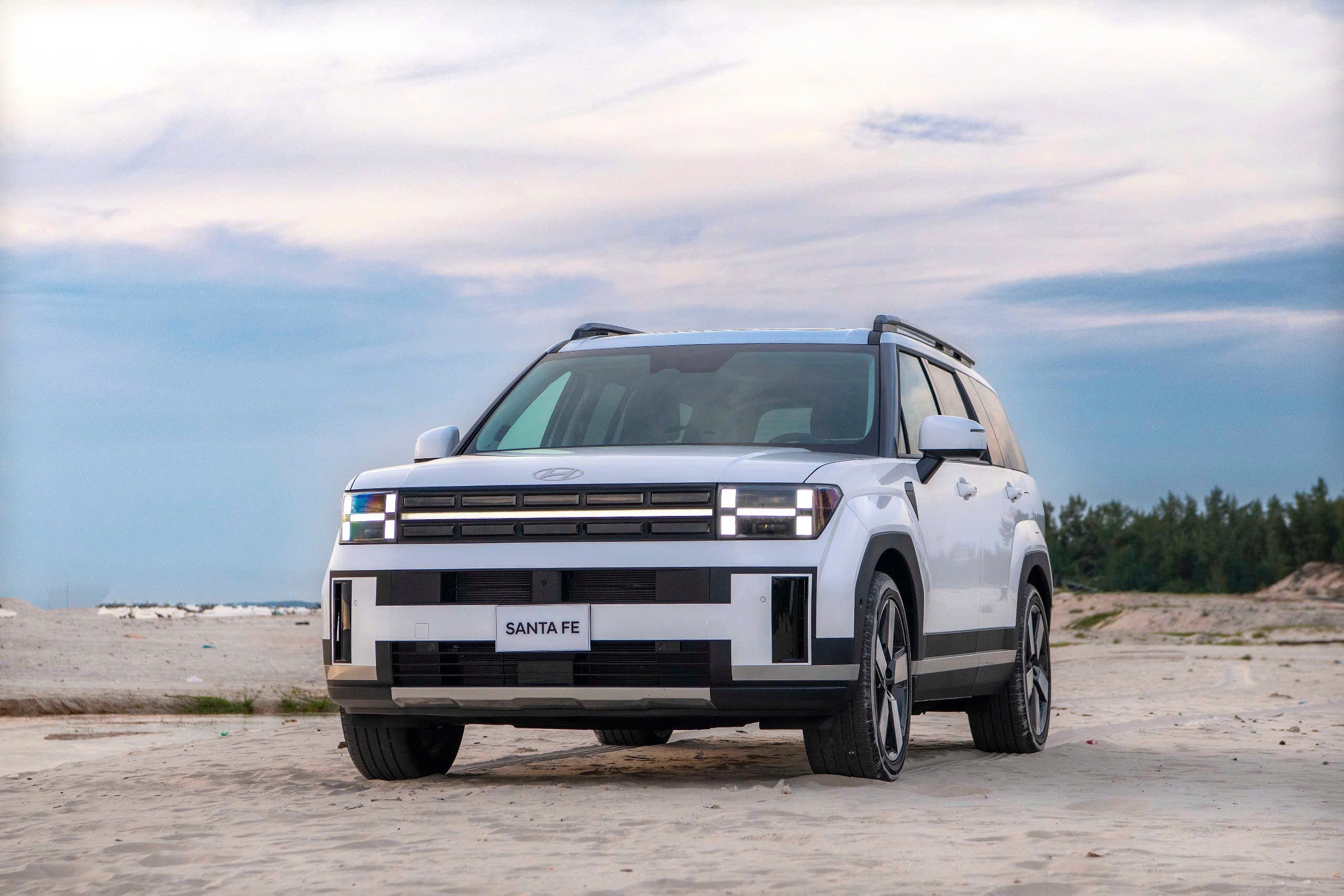 Những mẫu SUV/MPV đáng chú ý với nâng cấp ấn tượng và giá bán hấp dẫn - 2