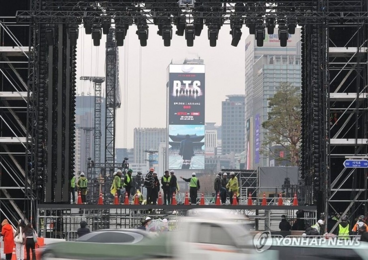 Show tái xuất của BTS được chính quyền Hàn Quốc xem trọng. Ảnh: Yonhap News