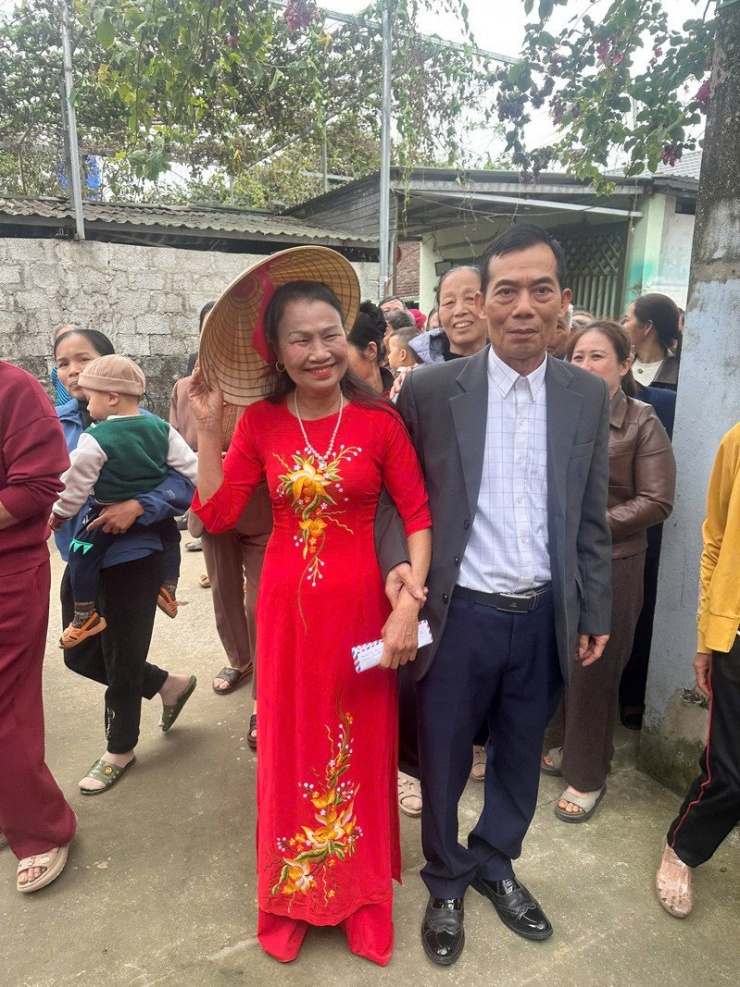 Huyền vui mừng khi bố tìm được hạnh phúc mới&nbsp;