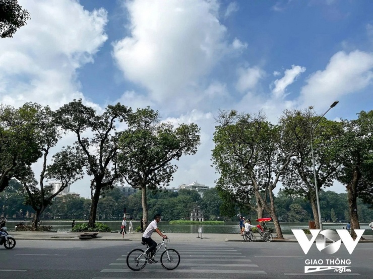 Với đặc thù của vùng lõi Thủ đô, chúng ta hoàn toàn có thể xây dựng một thành phố xanh với phương tiện chủ yếu là xe đạp, để thu hút và phát triển du lịch, văn hóa...