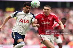Video bóng đá Tottenham - Nottingham Forest: Thảm họa sân nhà, áp sát nhóm  " cầm đèn đỏ "  (Ngoại hạng Anh)