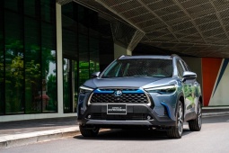 Vì sao xe hybrid phát ra âm thanh lạ khi lùi?