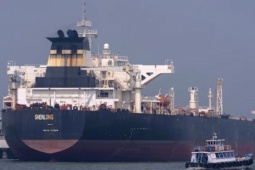 Mỹ dội 'siêu bom' xuyên hầm nặng hơn 2 tấn xuống căn cứ ngầm Iran