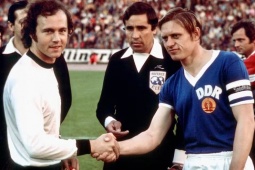 Trận cầu "độc nhất" World Cup Đông Đức - Tây Đức: 90 phút bùng nổ, giao thoa của lịch sử