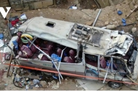 Đề xuất bắt buộc học viên phải xem clip tai nạn nghiêm trọng trước thi bằng lái