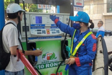 Thay thế xăng khoáng, xăng E10 sẽ rẻ hơn?