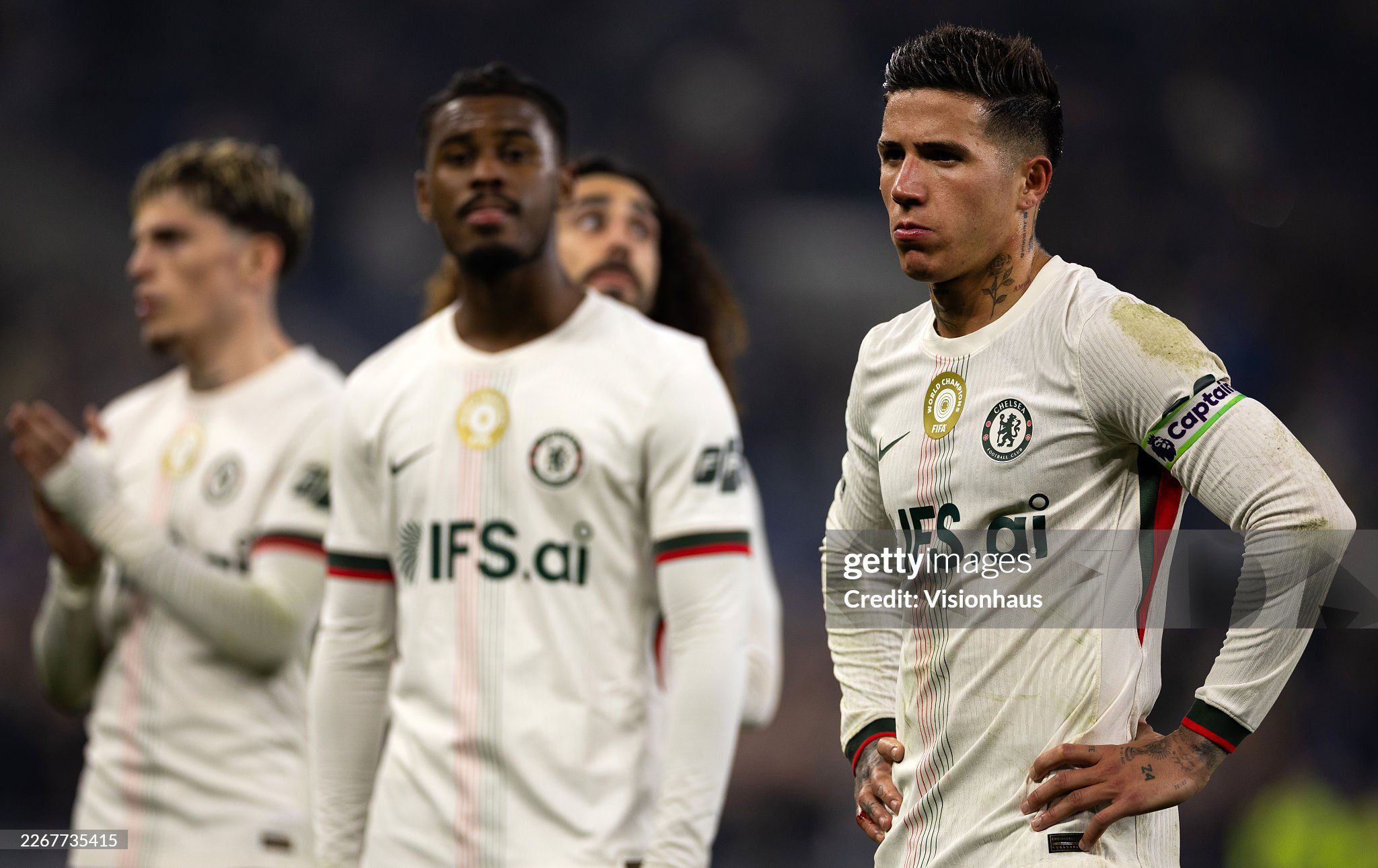 Enzo Fernandez thi đấu rất nỗ lực nhưng chẳng thể vực dậy Chelsea