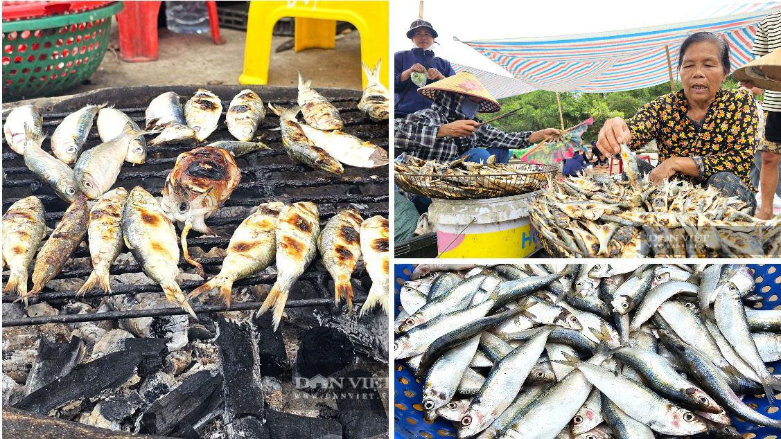 Thậm chí, thời gian gần đây ăn cá trích trở thành “trend hot” trên mạng xã hội. Dân khắp nơi tìm về ngồi kín bãi biển ở xã Hải Châu, tỉnh Nghệ An để thưởng thức. Ảnh: N.T