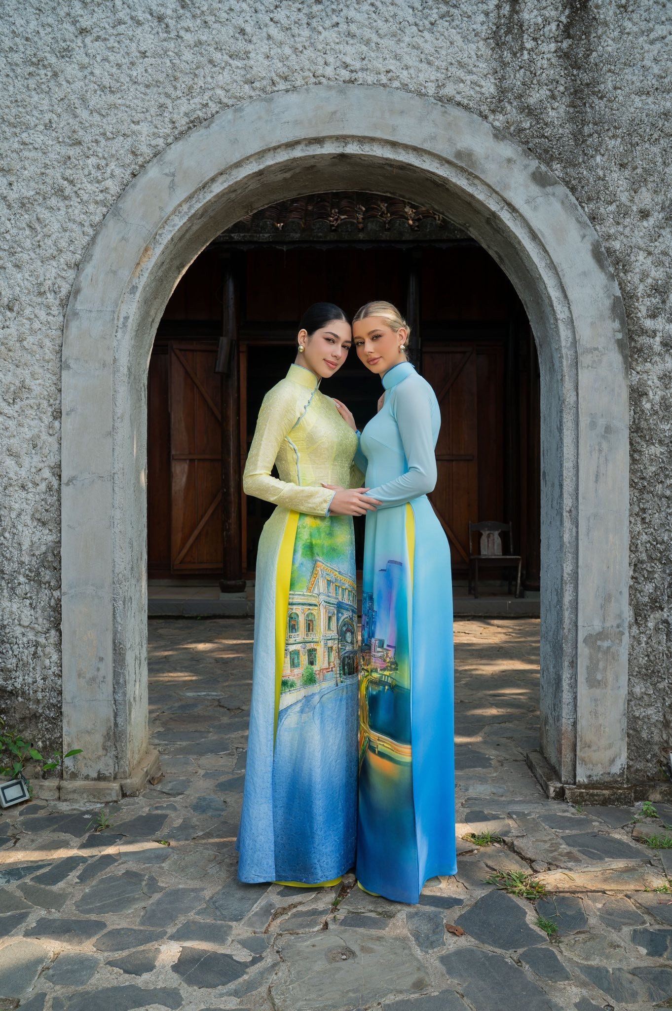 Miss Cosmo 2025 Yolina Lindquist và hành trình lan tỏa vẻ đẹp áo dài Việt Nam - 7