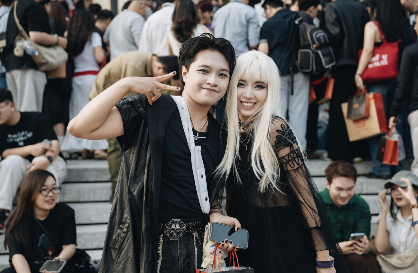 Đêm nhạc khiến Phùng Khánh Linh không dám tin vào mắt mình - 6