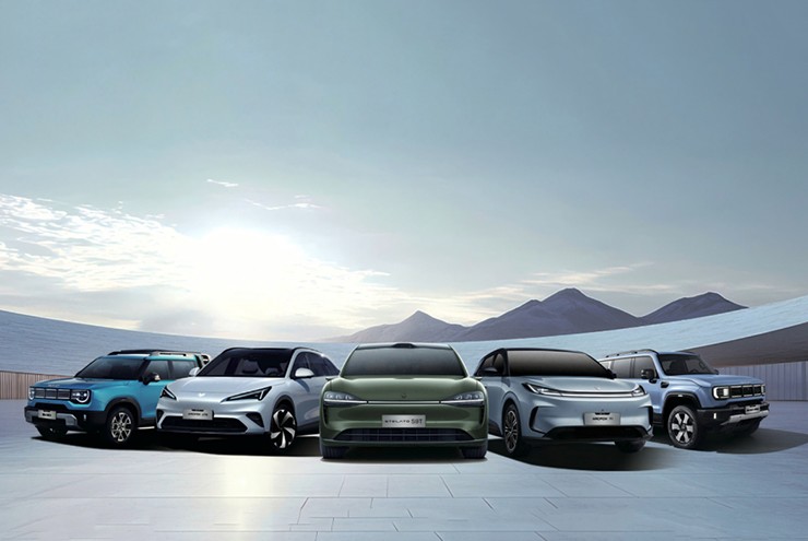 Công nghệ pin mới của Trung Quốc: Sạc nhanh đến khó tin - 1