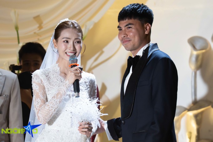 Huyền Trang lần đầu gọi Đức Huy bằng 'anh' sau hơn một năm hẹn hò.