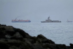 "Tặng" Iran 14 tỉ USD tiền bán dầu, Mỹ vẫn không ngăn nổi đà tăng giá dầu?