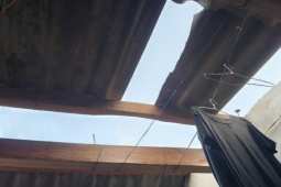 Mưa kèm dông lốc tàn phá hơn 800 ngôi nhà ở Lào Cai, Lai Châu, Điện Biên