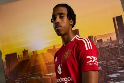 Yoro phát triển vượt bậc nhờ Carrick: Trên đường trở thành "Ferdinand mới" của MU