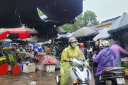 15 chợ tại Hà Nội có quy mô tới 200 hộ kinh doanh buộc giải tỏa trước ngày 30/6/2027