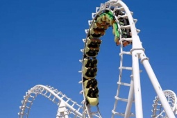 Xuất huyết não sau khi chơi tàu lượn siêu tốc