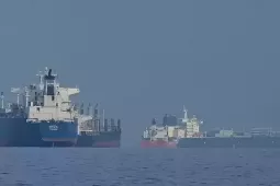 Ba tàu muốn đổi sang quốc tịch Việt Nam để được an toàn ở Trung Đông