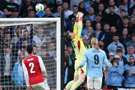 Arsenal ôm hận vì "lời nguyền" Kepa, cảnh báo kịch bản xấu ở Ngoại hạng Anh