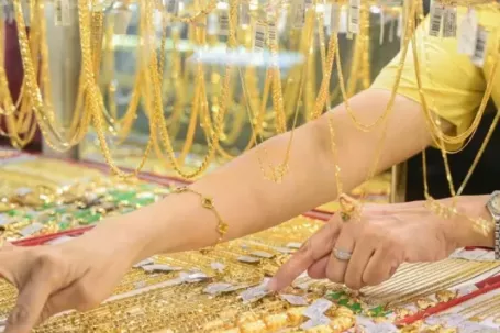 Một tuần vàng giảm hơn 11 triệu đồng/lượng