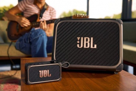JBL công bố loa di động tích hợp AI tách giọng hát và nhạc cụ