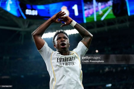Real ngược dòng ở derby Madrid: Show diễn đỉnh cao của Vinicius, HLV Arbeloa trổ tài
