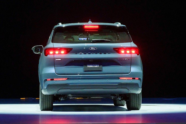 Honda CR-V và Territory: Turbo mạnh có đang bị lãng phí trong phố? - 10