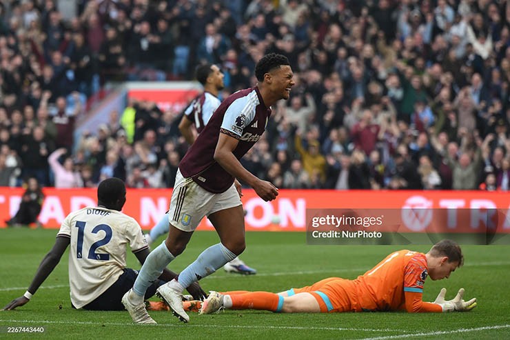 Watkins giúp Aston Villa giành chiến thắng