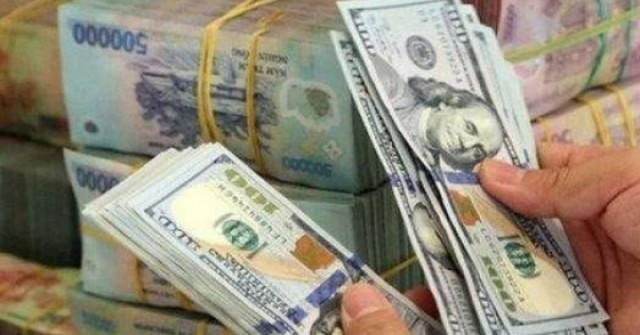 Tỷ giá USD/VND hôm nay 23/3: Thị trường chợ đen biến động mạnh