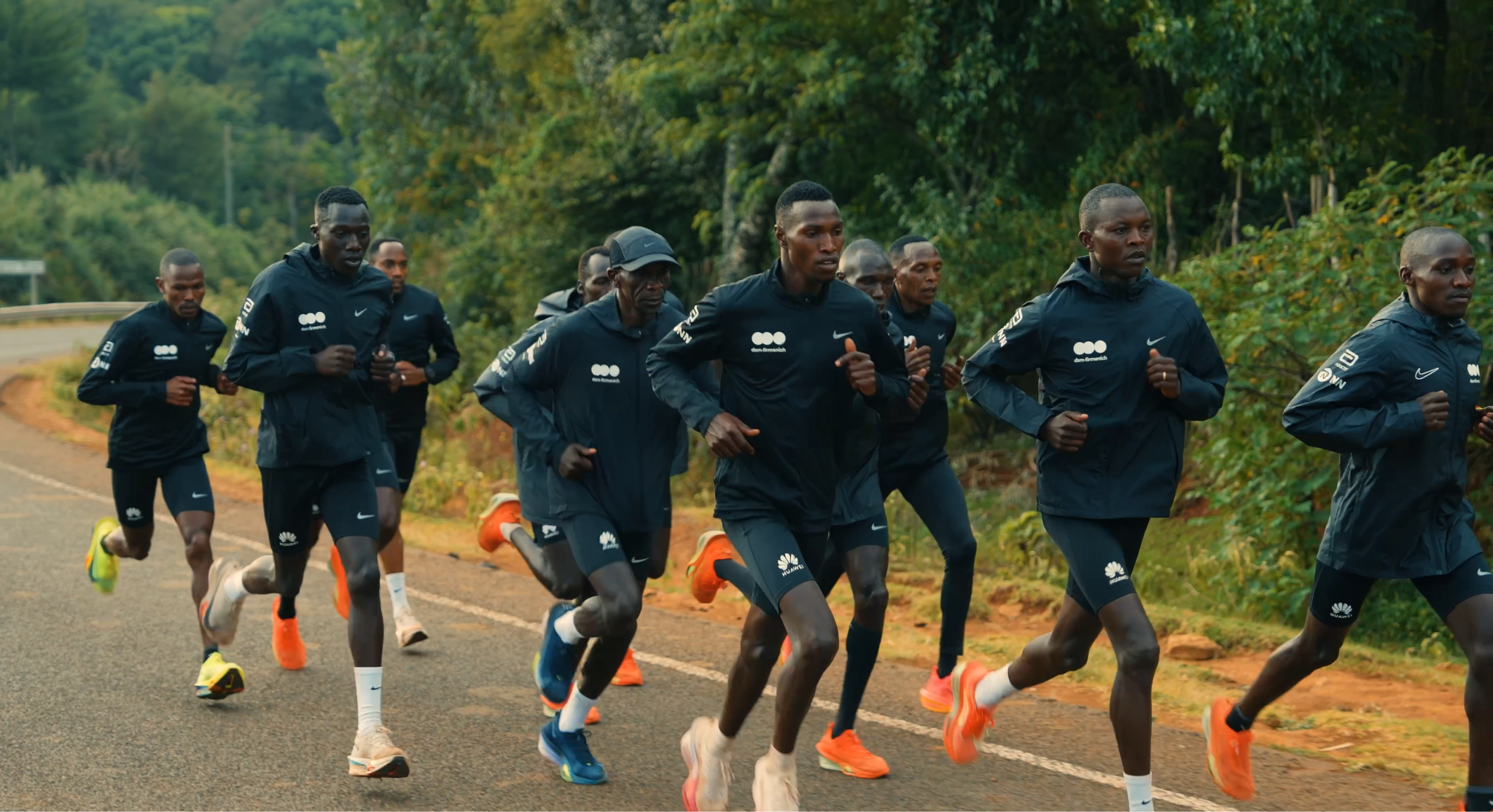 Hợp tác cùng dsm-firmenich Running Team, Huawei hướng đến tối ưu thuật toán và cải thiện độ chính xác của các chỉ số luyện tập trên đồng hồ thông minh