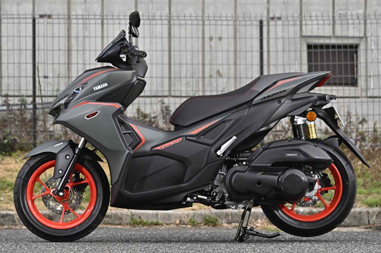 Yamaha AERO X: Mang “hồn” supersport, khoác “da” scooter - 5
