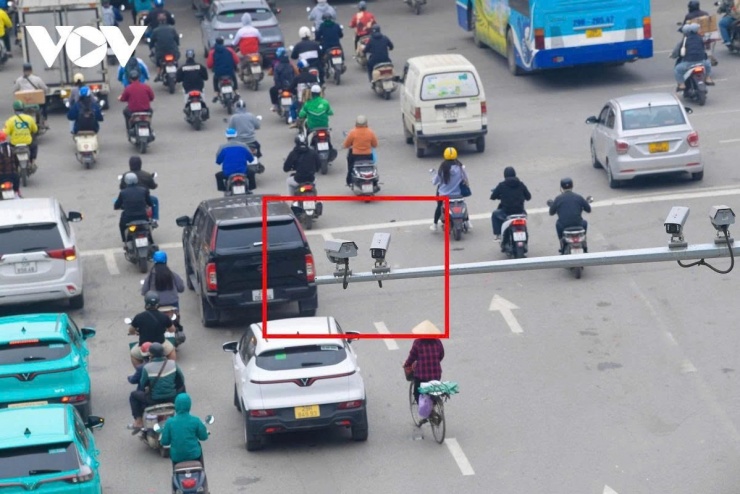 Hà Nội: Camera AI phát hiện trên 19.300 trường hợp vi phạm - 1