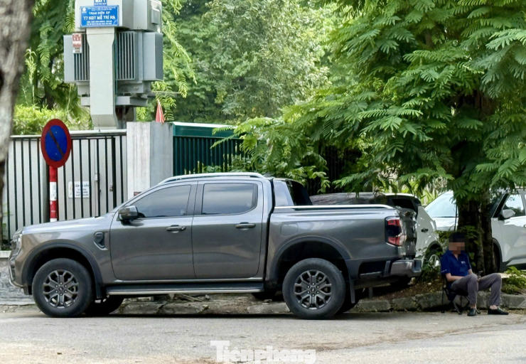 Một mẫu xe bán tải thông dụng tại TP. Hà Nội hiện tại. Ảnh: Lộc Liên.