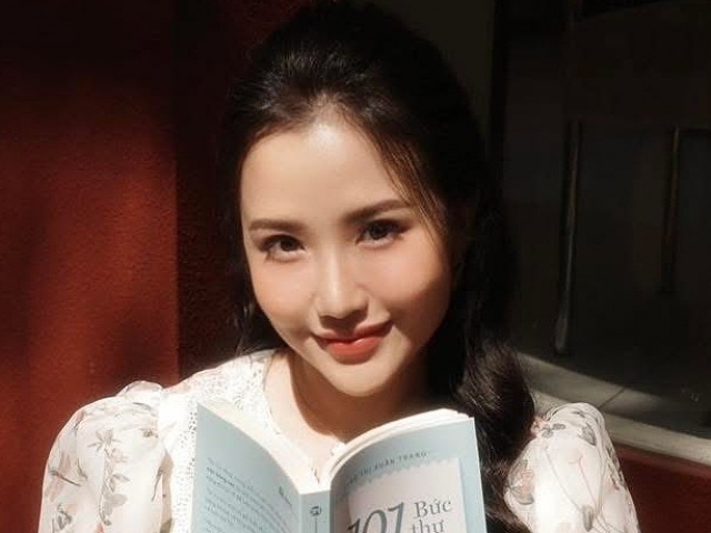 Vợ thiếu gia Phan Thành diện set đồ gần 350 triệu đồng dạo phố