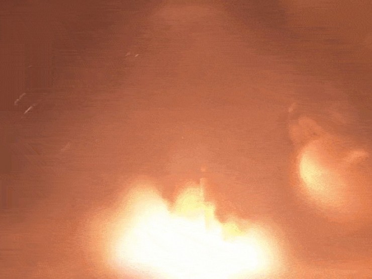 Iran phát tín hiệu cứng rắn, tung đòn phản công thứ 78