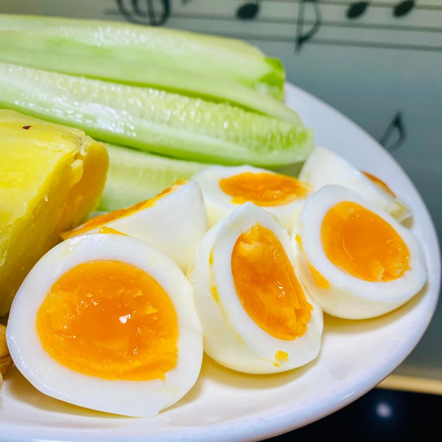 Sau tuổi 40, ăn những món này giúp gan ‘nhẹ gánh’ hơn mỗi ngày - 3