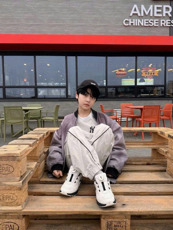 Sự nghiệp của Seo Woo Jin cũng đang đi đúng hướng, hứa hẹn nhiều thành công hơn nữa trong tương lai.