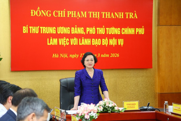 Bí thư Trung ương Đảng, Phó Thủ tướng Phạm Thị Thanh Trà làm việc với lãnh đạo Bộ Nội vụ ngày 17-3. Ảnh: VGP