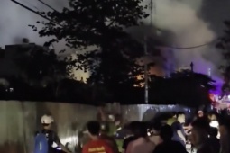 Cháy quán cơm chay ở TPHCM, hai mẹ con tử vong