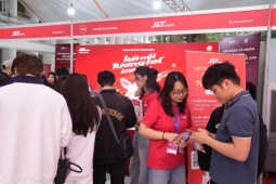 J&T Express kết nối tương lai Logistics: Từ nguồn nhân lực đến nền tảng số tại Valoma Logfair 2026