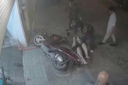 Xông vào nhà kéo nạn nhân ra đường hành hung, bắt khẩn cấp 1 đối tượng