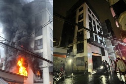 Hà Nội: Cháy nhà tại Lĩnh Nam, nhiều người tìm cách thoát qua tầng tum sang nhà bên cạnh