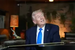 Đằng sau cú ‘bẻ lái’ đột ngột của Tổng thống Mỹ Trump với Iran