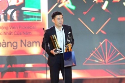 Lý Hoàng Nam được vinh danh, hot girl Sophia Phương Anh lập hat-trick giải danh giá