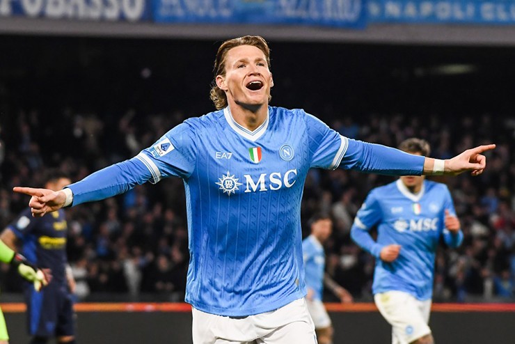 Scott McTominay tỏa sáng rực rỡ, nhanh chóng trở thành nhân tố không thể thay thế của Napoli